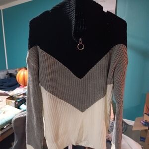 Stylish Black, Gray, and Cream Women's Sweater NWOT